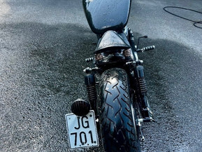 Suzuki Intruder