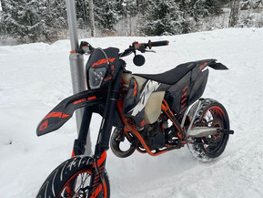 KTM 125
