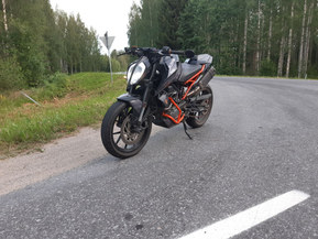 KTM 125
