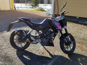 KTM 125