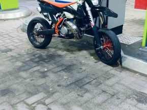 KTM 300