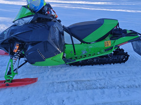 Arctic Cat Sno Pro Cross country