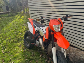 KTM 125