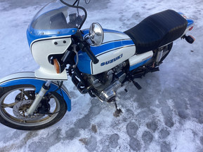 Suzuki GS