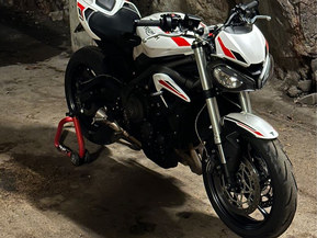 Triumph Street Triple