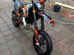 KTM 125