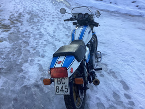 Suzuki GS