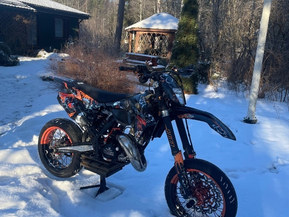 KTM 125