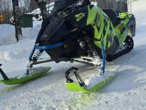Arctic Cat Riot