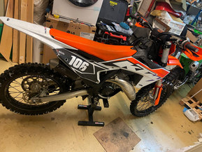 KTM 125