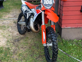 KTM 125