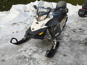 Ski-Doo Grand Touring