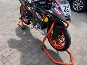 KTM 390