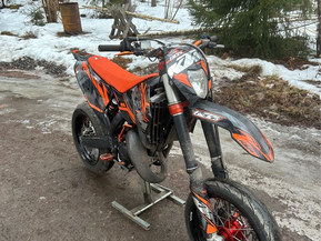KTM 125