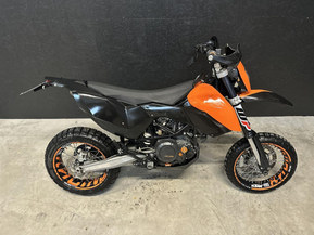 KTM 690