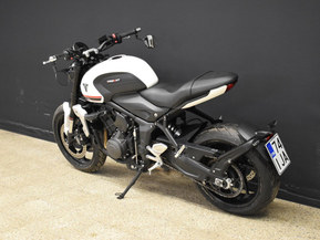 Triumph Trident