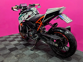 KTM 125
