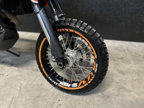 KTM 690