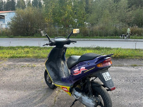 Aprilia SR