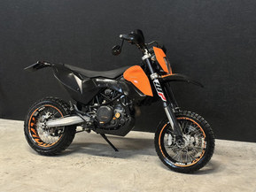 KTM 690