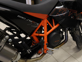 KTM 690
