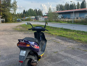 Aprilia SR