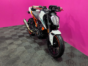KTM 125