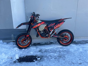 KTM 125