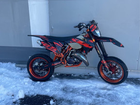 KTM 125