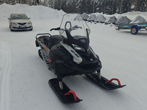 Ski-Doo Skandic