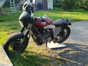 Yamaha XJ