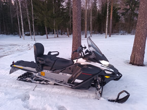 Ski-Doo Expedition