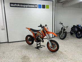 KTM 125