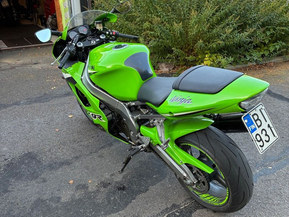 Kawasaki ZX-9R