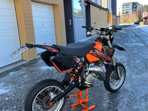 KTM 125