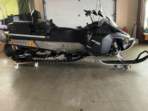Ski-Doo Expedition