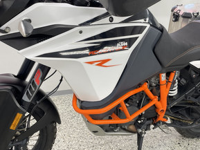 KTM 1090