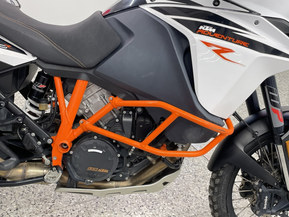 KTM 1090
