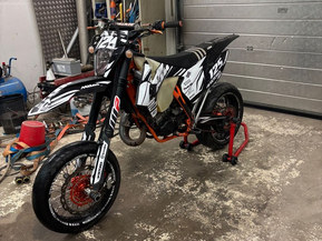 KTM 125