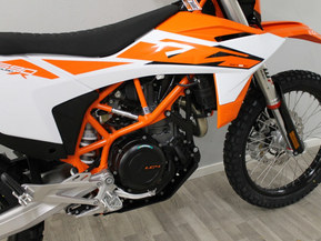 KTM 690
