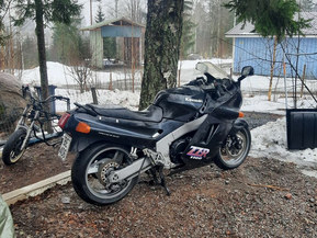 Kawasaki ZZR