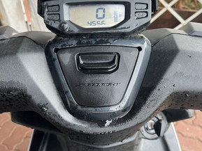 Peugeot Speedfight 4