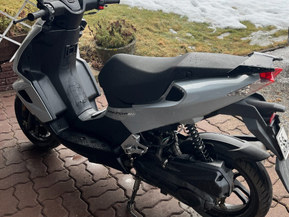 Peugeot Speedfight 4