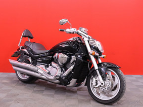 Suzuki Intruder