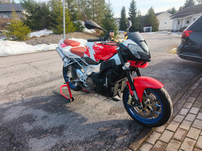Aprilia Tuono