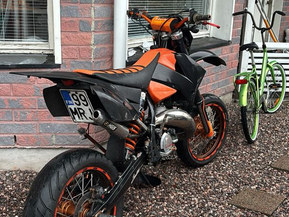 KTM 125