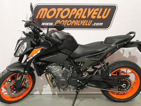 KTM 790