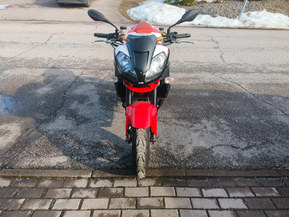 Aprilia Tuono