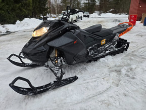 Ski-Doo Summit