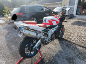 Aprilia Tuono